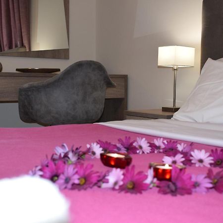 Studio Holiday Kalamata Apartment Екстериор снимка