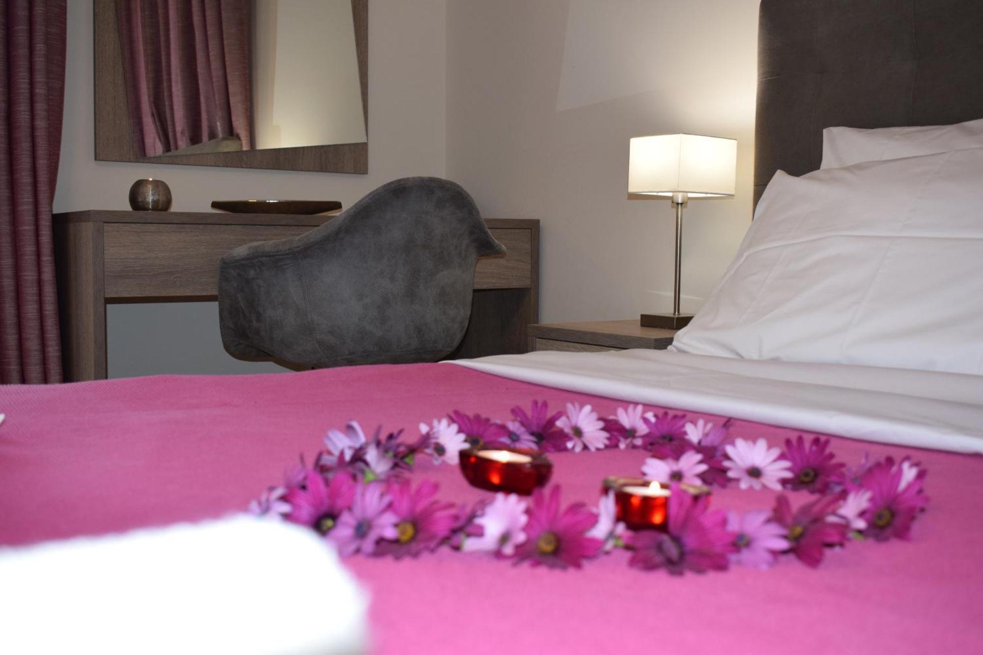 Studio Holiday Kalamata Apartment Екстериор снимка