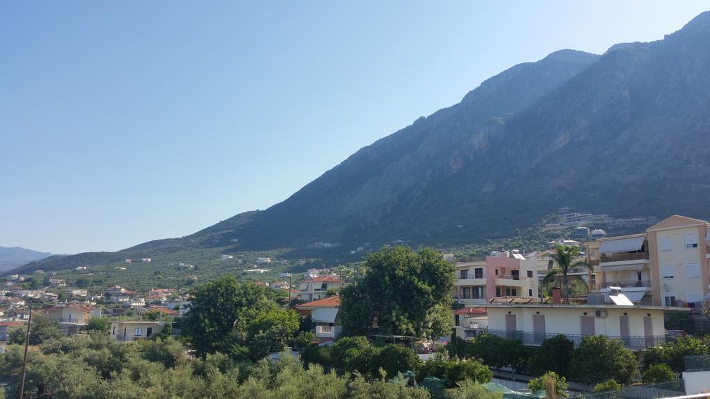 Studio Holiday Kalamata Apartment Екстериор снимка