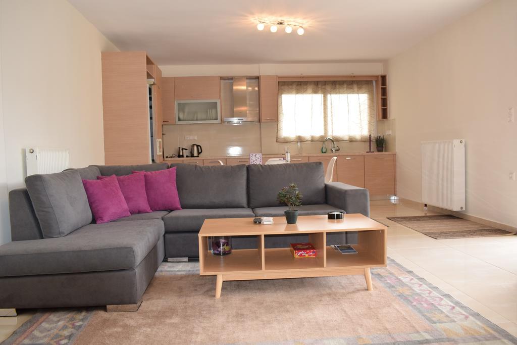 Studio Holiday Kalamata Apartment Екстериор снимка