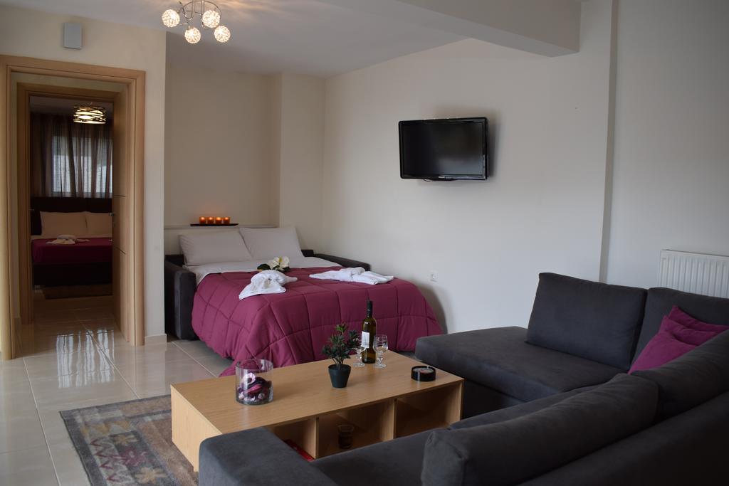 Studio Holiday Kalamata Apartment Екстериор снимка