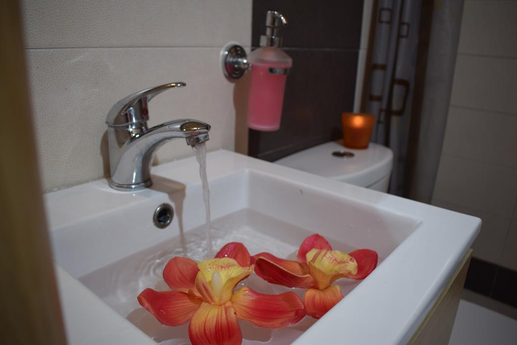 Studio Holiday Kalamata Apartment Екстериор снимка