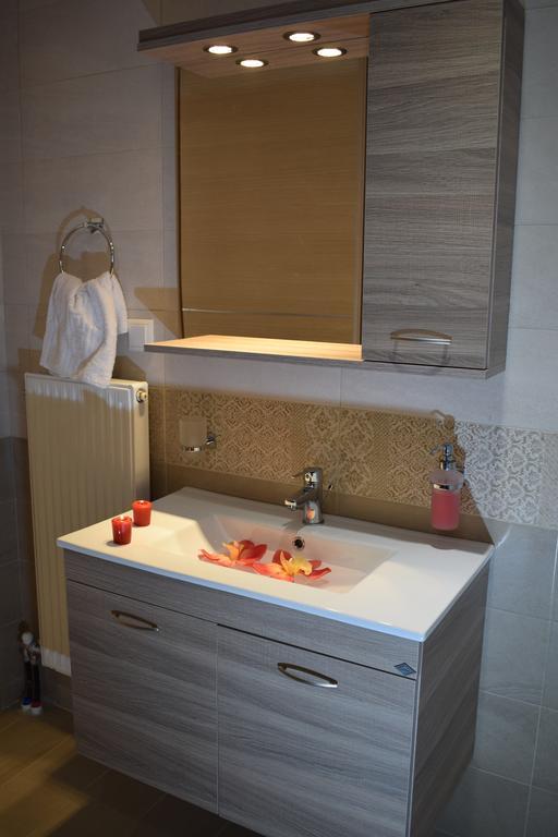 Studio Holiday Kalamata Apartment Екстериор снимка