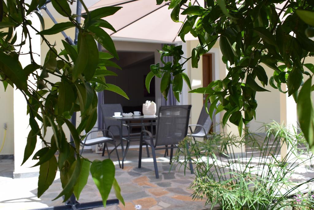 Studio Holiday Kalamata Apartment Екстериор снимка