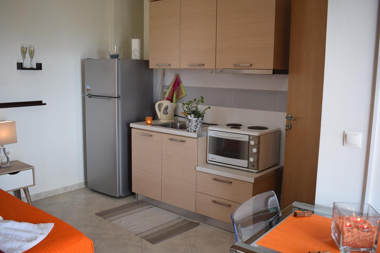 Studio Holiday Kalamata Apartment Екстериор снимка