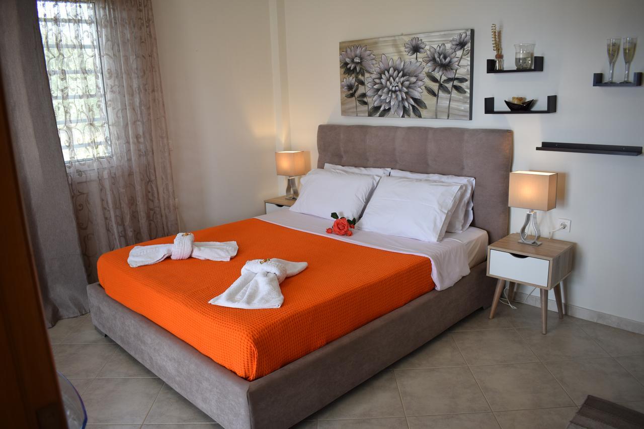 Studio Holiday Kalamata Apartment Екстериор снимка