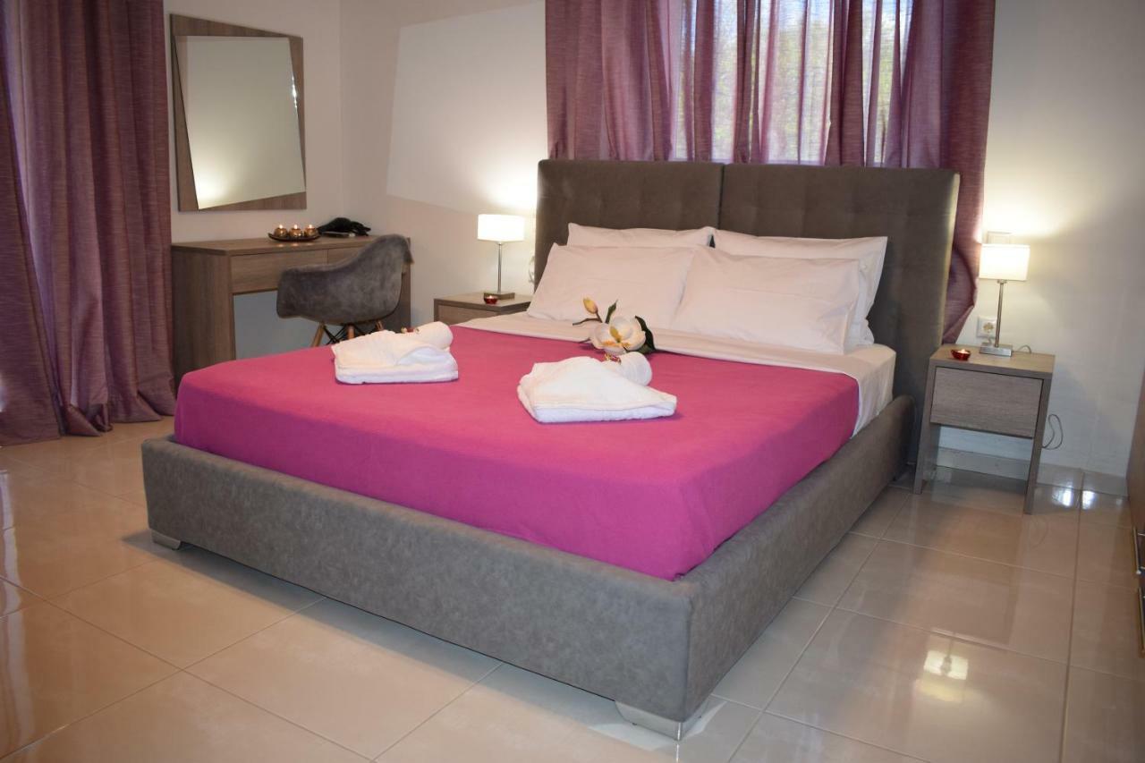 Studio Holiday Kalamata Apartment Екстериор снимка