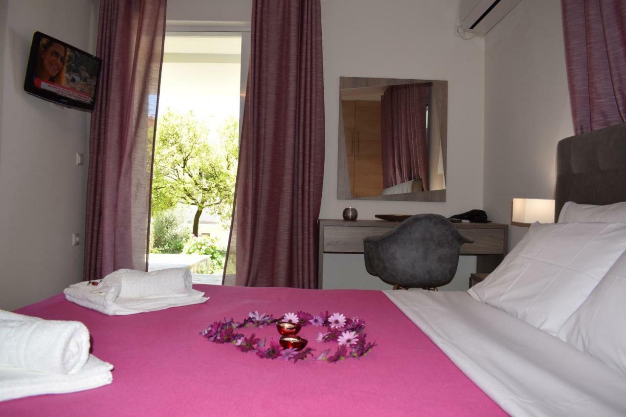 Studio Holiday Kalamata Apartment Екстериор снимка