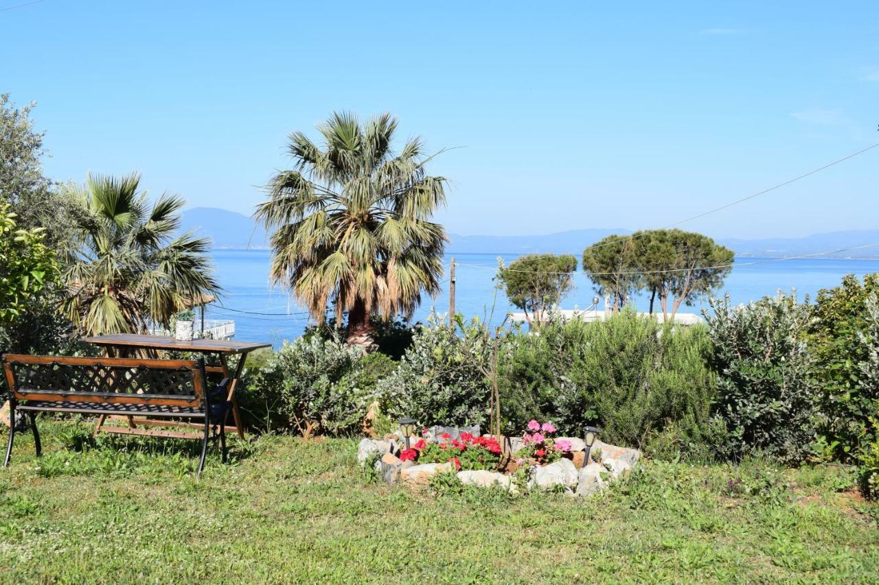 Studio Holiday Kalamata Apartment Екстериор снимка